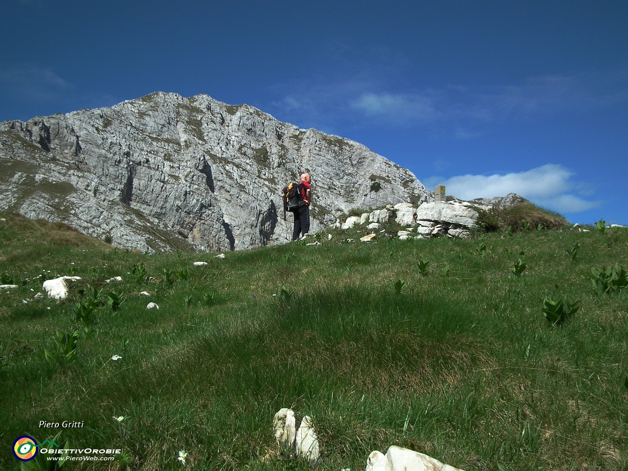 27 al Passo del Vindiolo (1876 m.)....JPG